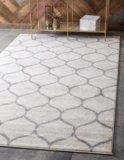 Unique Loom Trellis Frieze Collection Area Rug – Rounded (5′ 1″ x 8′, Ivory/ Gray)